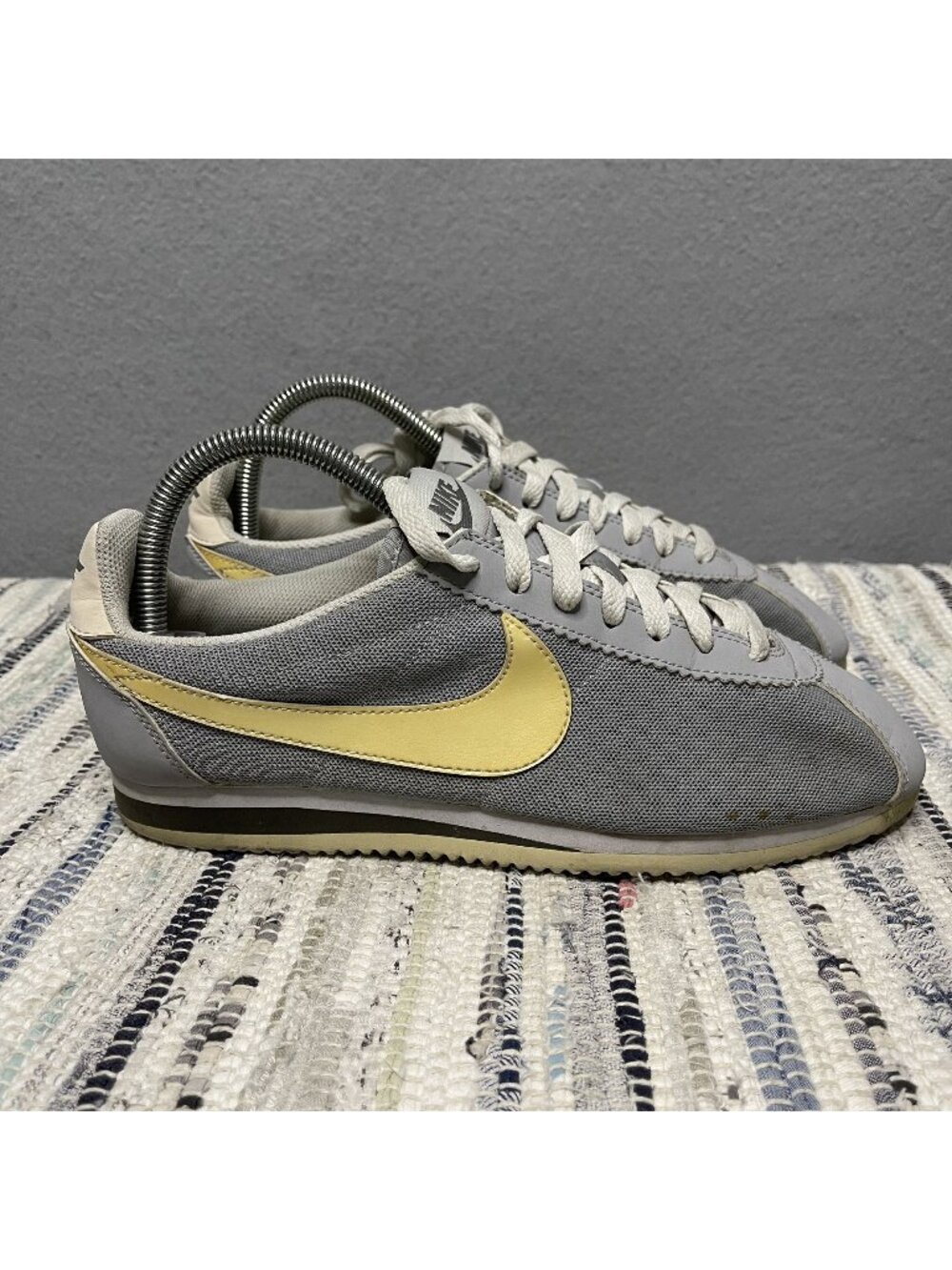 Nike Cortez Womens Shoes Gray Yellow Size 8.5 Mesh & Leather Retro Sneakers